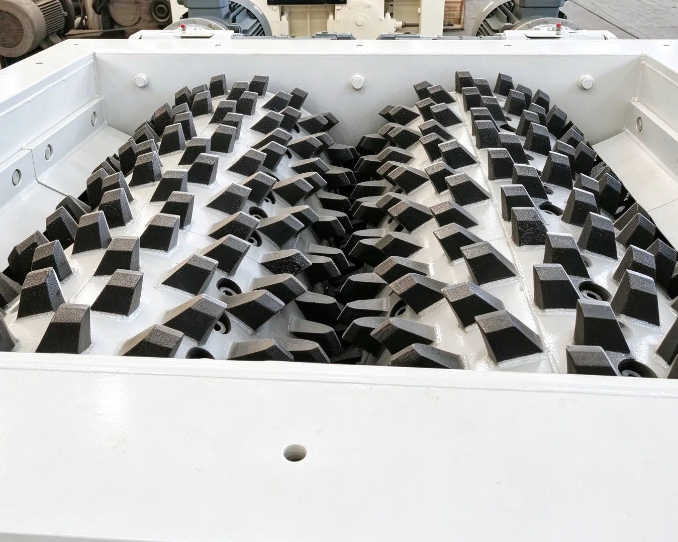 Toothed Roll Crusher 2